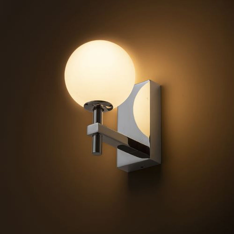 Sklenené nástenné svietidlá